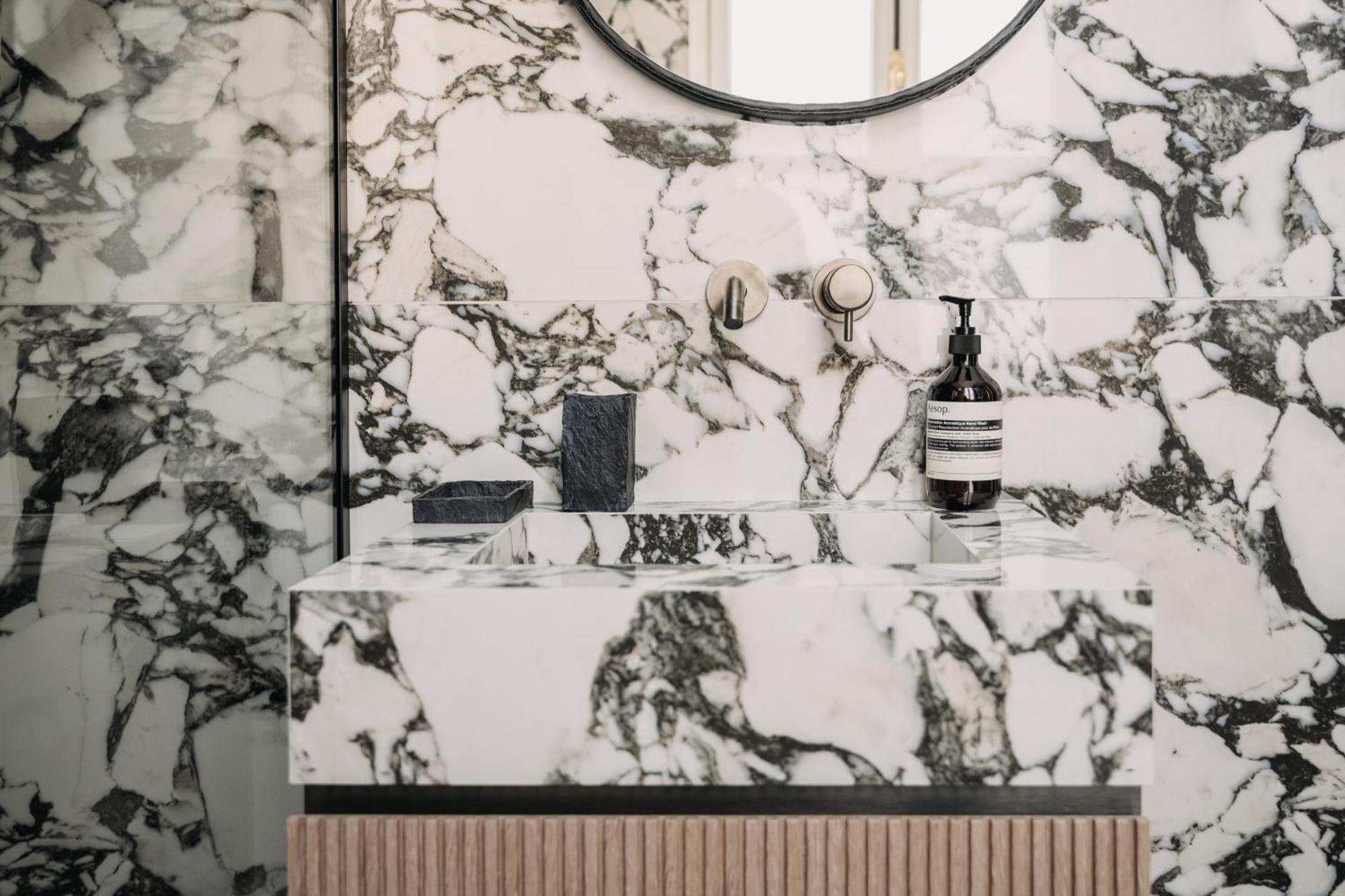 Highstay - Luxury Serviced Apartments - Louvre ปารีส ภายนอก รูปภาพ